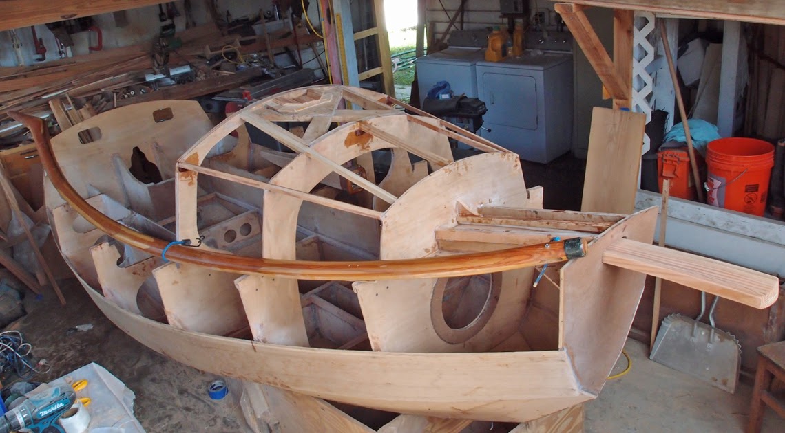 White boat: Free access Diy sailboat hatch