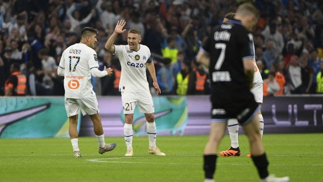 Ligue 1 : l'OM gagne dans la douleur face à Auxerre et conforte sa deuxième place