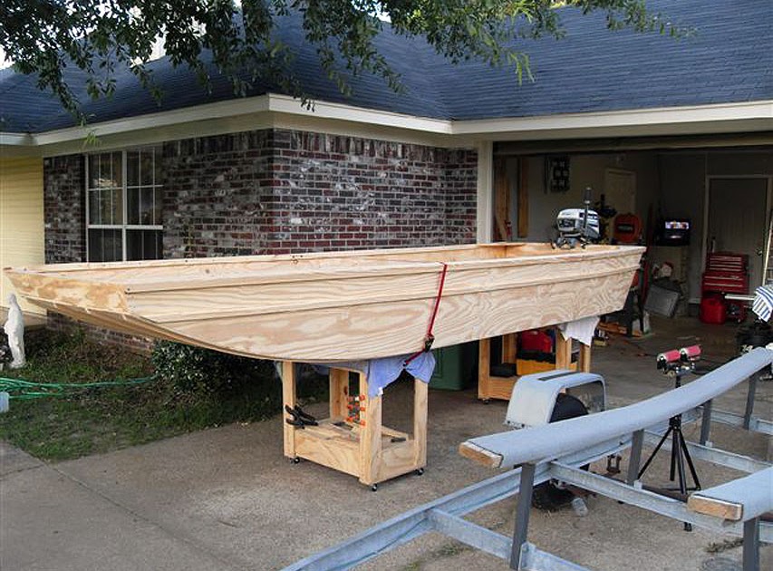 Fishing Boat: Download Pirogue duck boat plans
