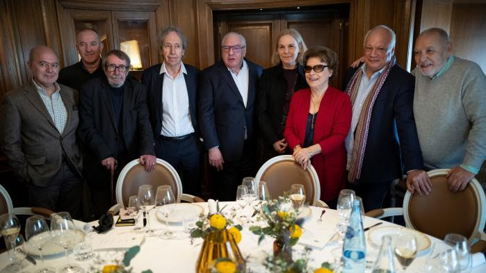 Les prix Goncourt, Interallié, Renaudot et le Grand prix de l'Académie française reportés par "solidarité" avec les librairies contraintes de fermer