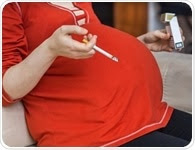 Drinking or smoking while breastfeeding and affects later cognition in children