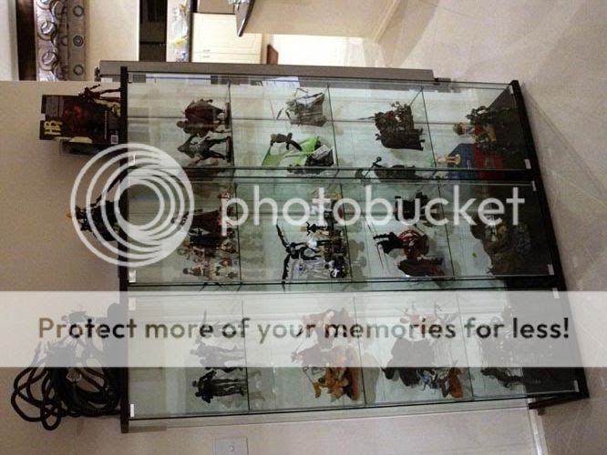  display  acrylic jakarta pusat murah jasa  buat  rak  barang 