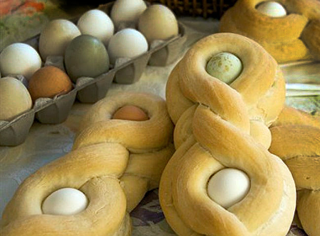 For the dough april 2, 2010 at 12:58 am. Italian Easter Bread Pane Di Pasqua Recipe Grand Voyage Italy