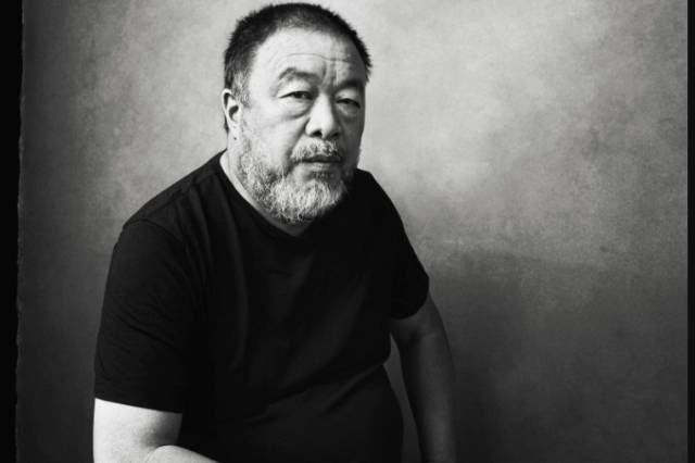 Ai Weiwei: “Enfrentamos um monstro maior do que imaginamos. Não sabemos onde o inimigo está”