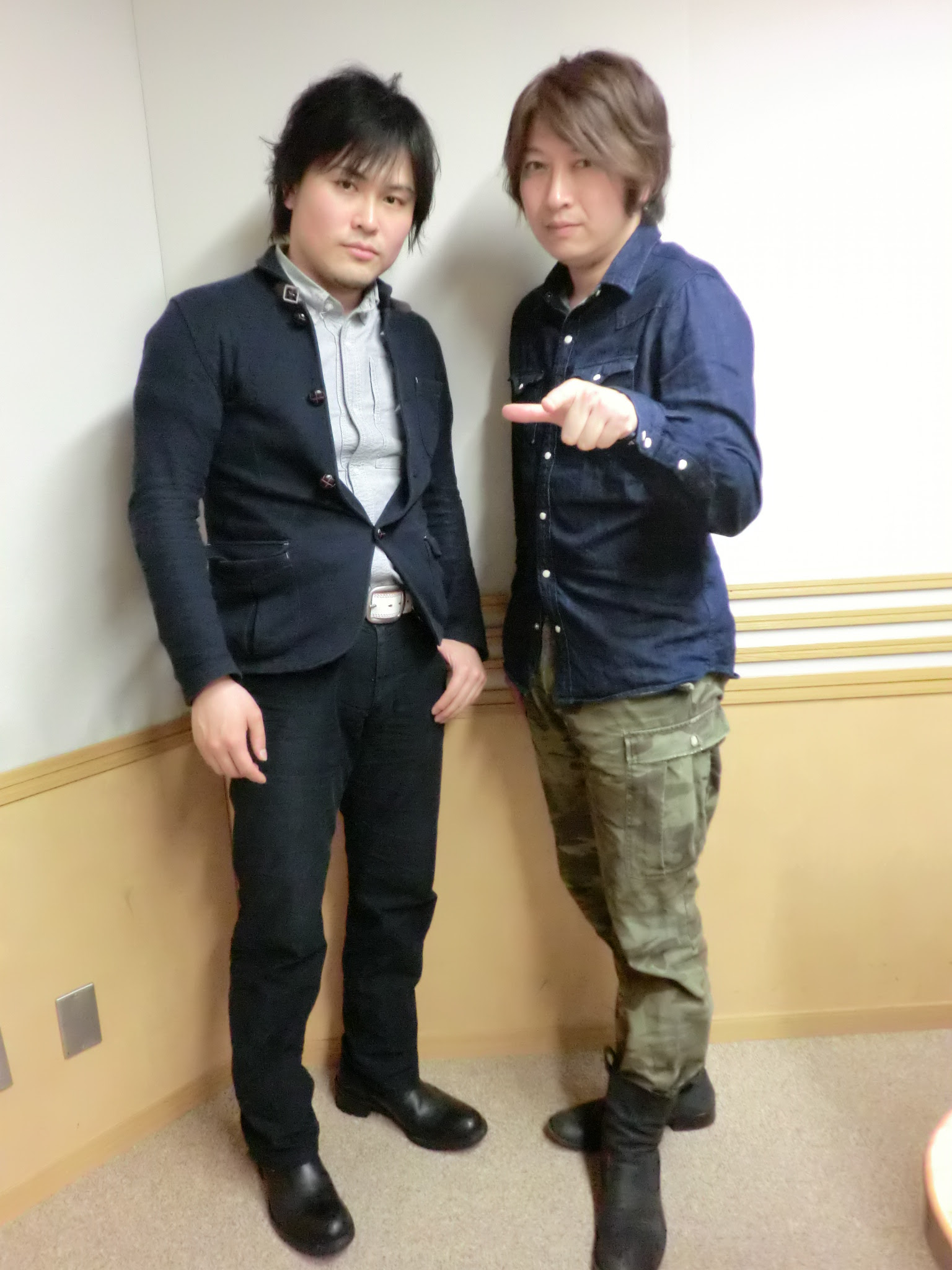 元の男性 声優 私服 人気のファッションスタイル