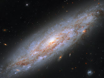 Meet ngc 2608, a barred spiral galaxy about 93 million light years away, in the constellation cancer. Esa One Amongst Millions