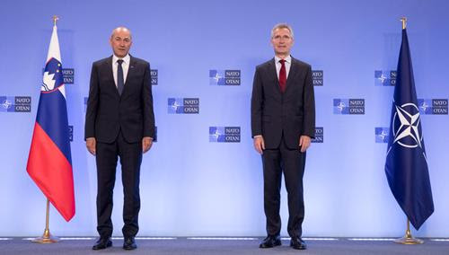 Secretary General welcomes the Prime Minister of Slovenia to NATO HQ