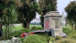 Estátua de São Junípero Serra vandalizada em São Francisco, Califórnia
