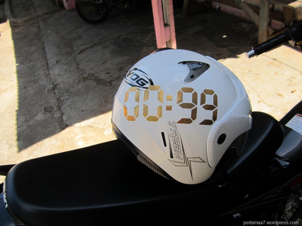 Koleksi Stiker  Keren  Buat Helm  Fullstiker