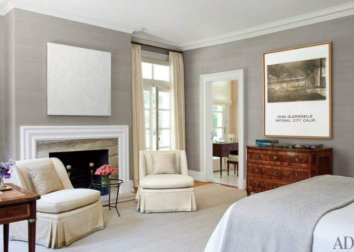 Regardless of size, your master bedroom is full of design potential. Discover The Most Luxurious Master Bedroom Furniture Design Limited Edition