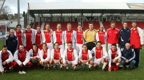 Resultado de imagem para Ajax Amateurs