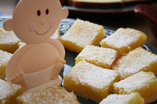 Posted on march 30, 2020. 27 Low Calorie Dessert Recipes Creamy Lemon Bars Recipe 106 Calories The Food Explorer