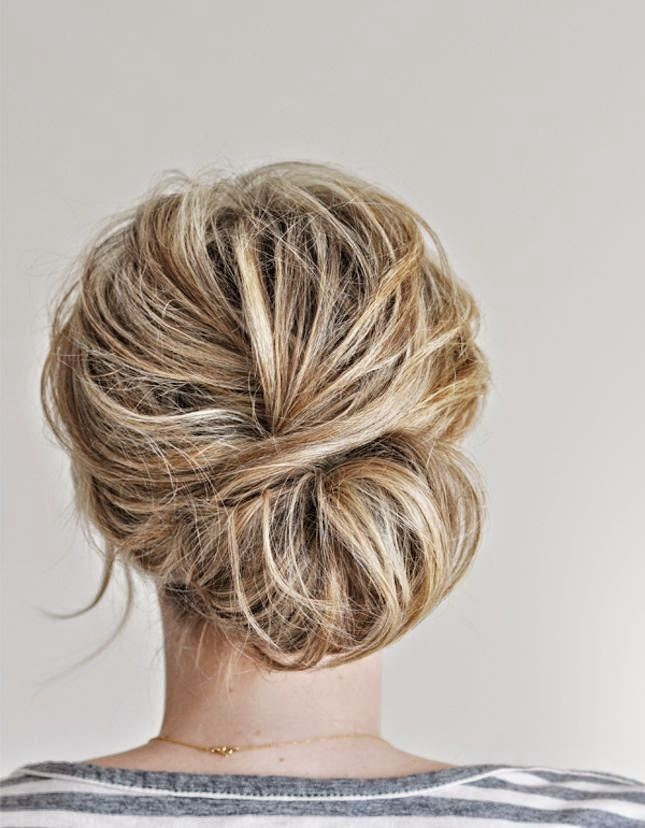 Exaggerate the part of your hair to one side and add some thick curls to create this classic holiday hairstyle worn by the duchess of sussex. 5 Hairstyles For Christmas Party Inspiration Hair Salon Greenwood Village Co Post Hair Company Salon Spa