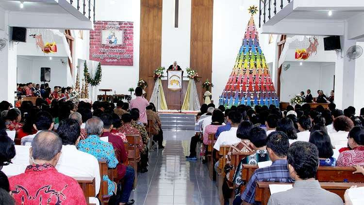 Ribuan Jemaat laksanakan Ibadah Natal Di GKJ Wonosari KH