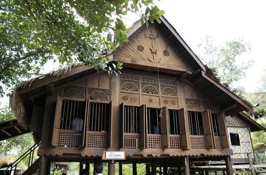 Everything About Wood UKIRAN KAYU DALAM MASYARAKAT MELAYU Everything About Wood UKIRAN KAYU DALAM MASYARAKAT MELAYU