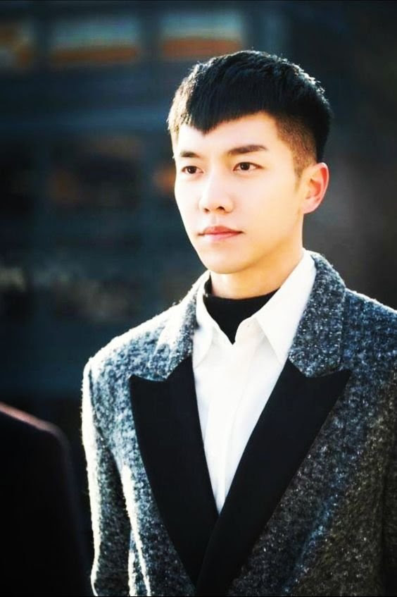 The korean hairstyle male is famous for its stoutness, intense beauty and appearance. Cool Korean Hairstyles For Men Korean Hair Trends For Men