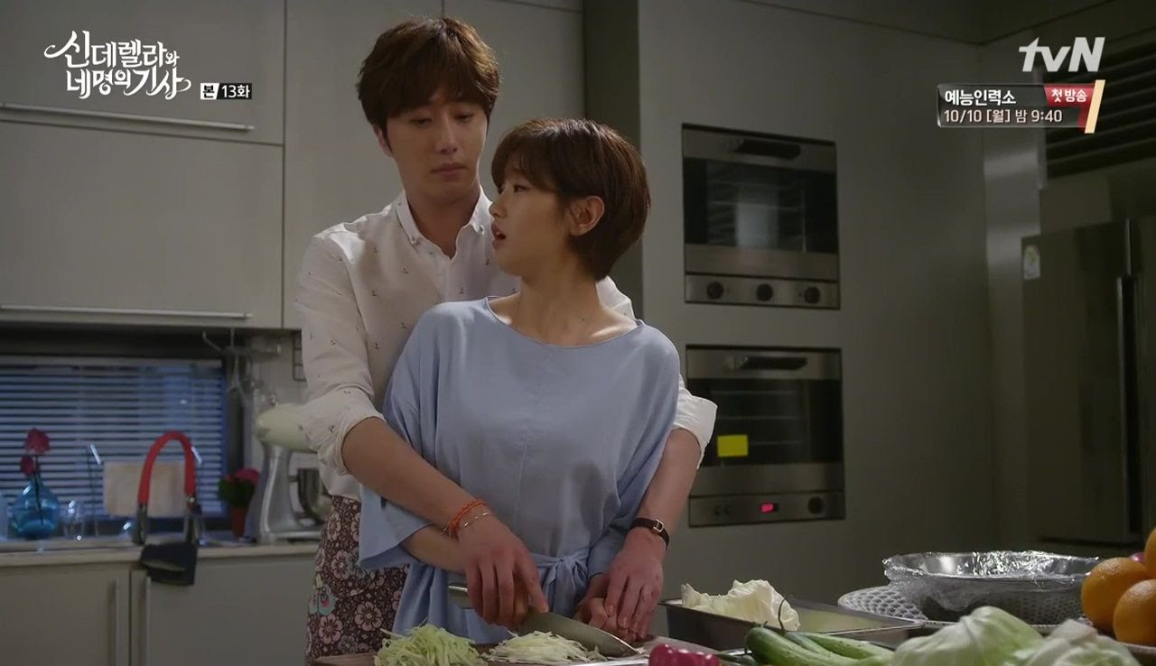 Hero seorang cinderella tells a story of a woman by the name of nura medina. Cinderella And The Four Knights Episode 13 Dramabeans Korean Drama Recaps