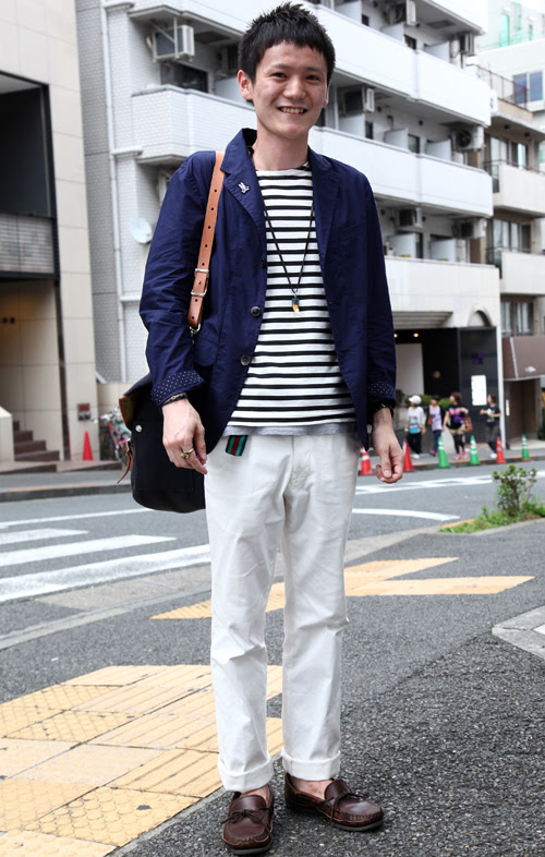 すごい 白 パンツ メンズ ブランド 人気のヘアスタイル