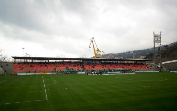 Keisuke honda staat woensdagavond in de bekerwedstrijd tegen spezia voor het eerst in de basis bij ac milan. Spezia Calcio Vs Frosinone Calcio 1 1