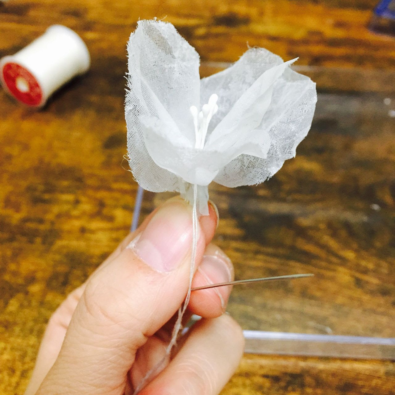 ラブリーオーガンジー ワイヤー 花 作り方 最高の花の画像