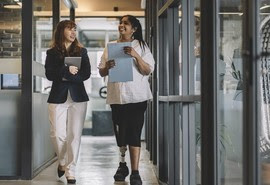 Disabled Veteran talking with new coworker