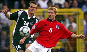 Bertie vogts had taken his side to the euro 92 final and won euro 1996, but he'd stepped down after the croatian defeat and been replaced by erich ribbeck. Bbc Sport Euro2000 Photo Gallery England V Germany In Pictures