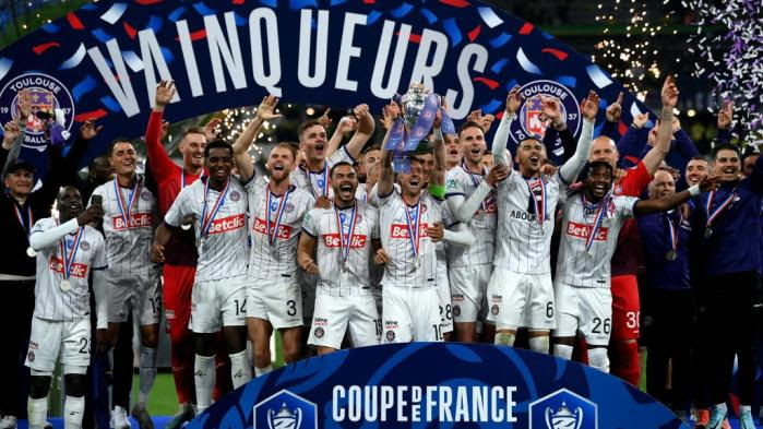 Finale de la Coupe de France : Toulouse détrône Nantes au terme d'une rencontre maîtrisée de bout en bout