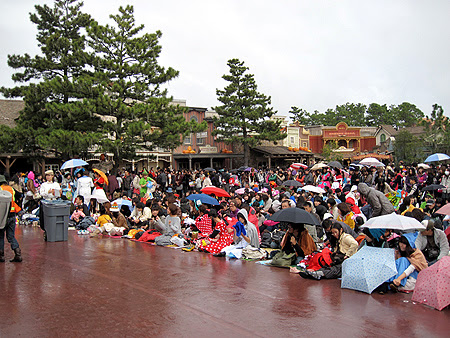 ディズニー画像ランド ベストディズニー パレード 場所 取り