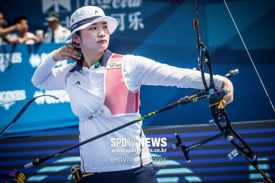 33도 폭염에 러시아 양궁선수 실신. Spotvnews ë‹¨ë… ì¸í„°ë·° ì„¸ê³„ 1ìœ„ ì–'ê¶ ê°•ì±„ì˜ ì„ ë°œì „ í†µê³¼ê°€ ë¨¼ì € ë„ì¿„ 3ê´€ì™• ëª©í'œ