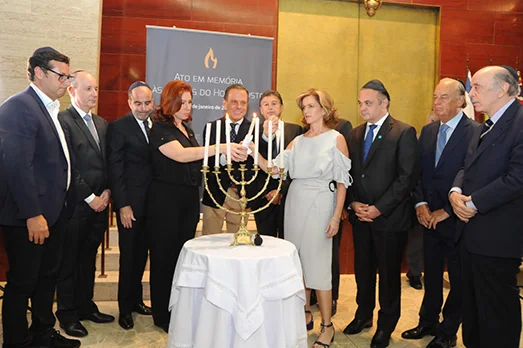 Comunidade judaica paulista faz uma noite de homenagens pelo Dia Internacional em Memória das Vítimas do Holocausto