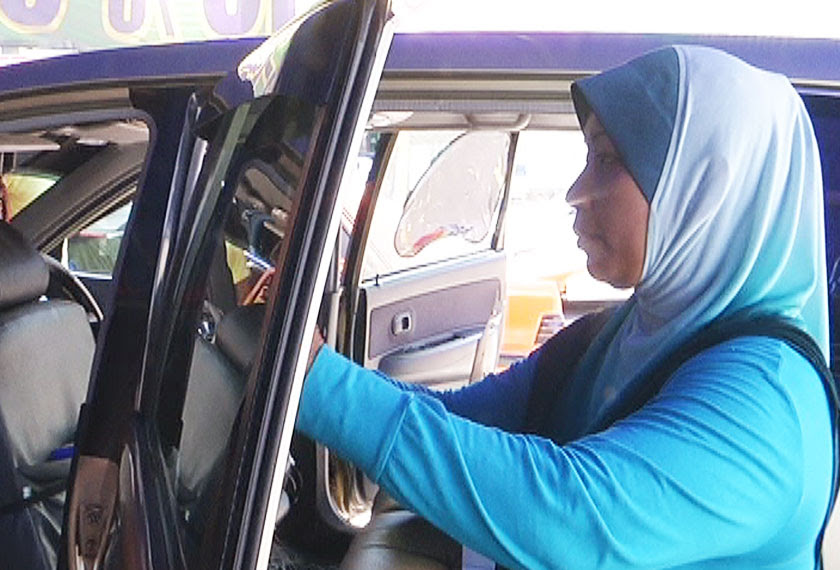 Ingat, artikel ini tidak dibayar jabatan pengangkutan jalan (jpj. Cermin Gelap Kereta Bukan Aksesori Tetapi Keperluan Pengguna Astro Awani