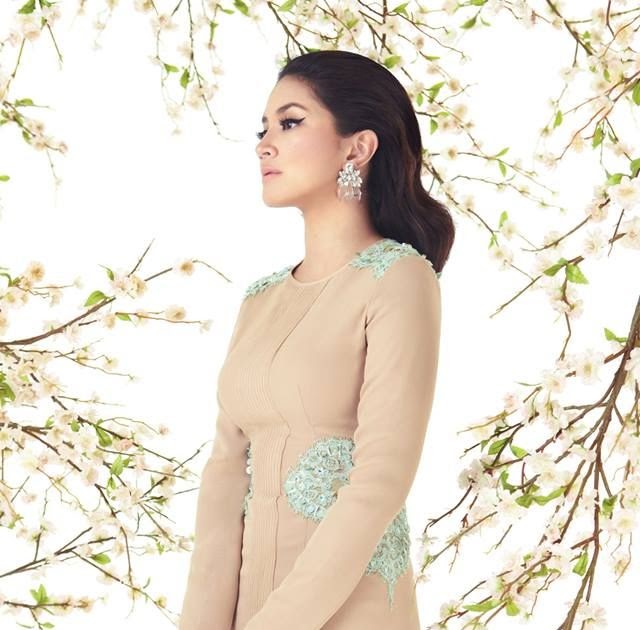  Baju  Kurung  Moden  Fazura  BAJUKU