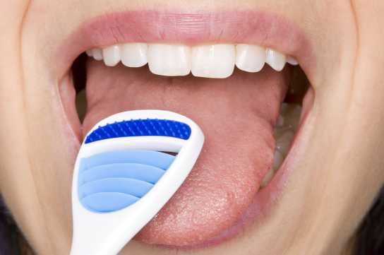 5 Things That Happens If You Don’t Clean Your Tongue Daily