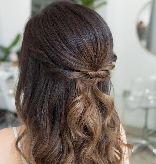 Simple Hairstyle For Graduation Picture / Best Ways To ...