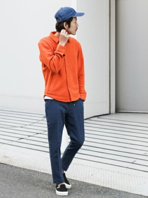 ファッションのインスピレーション 最高のオレンジ ブルー コーデ メンズ
