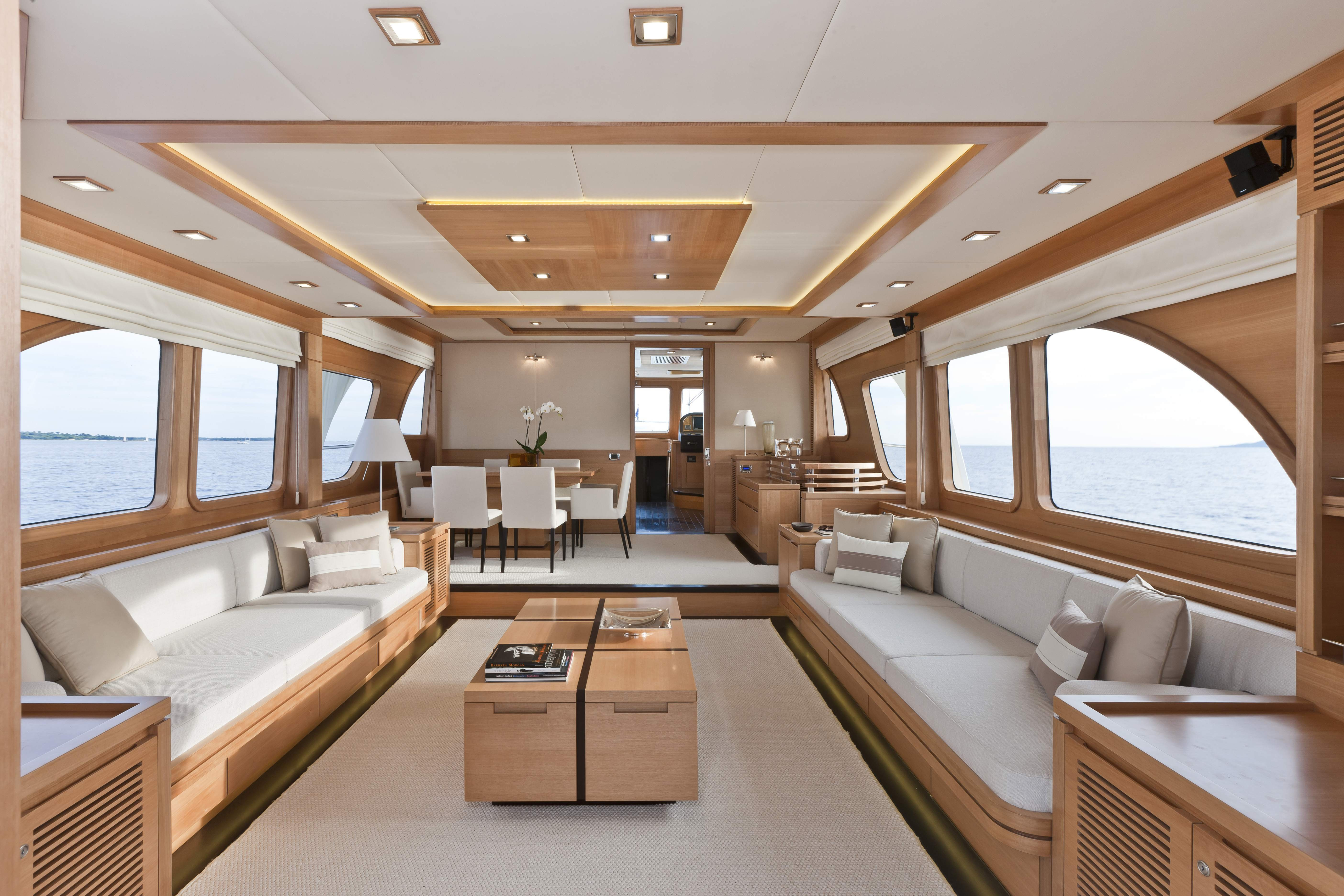 beautiful and comfortable boat interior designs to make