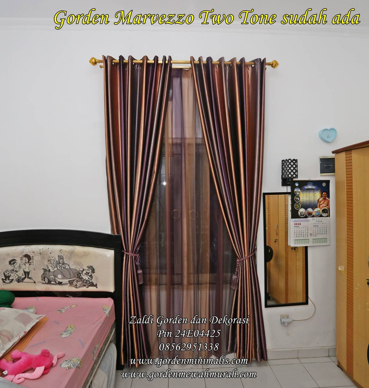 gorden pintu kamar tidur<br />