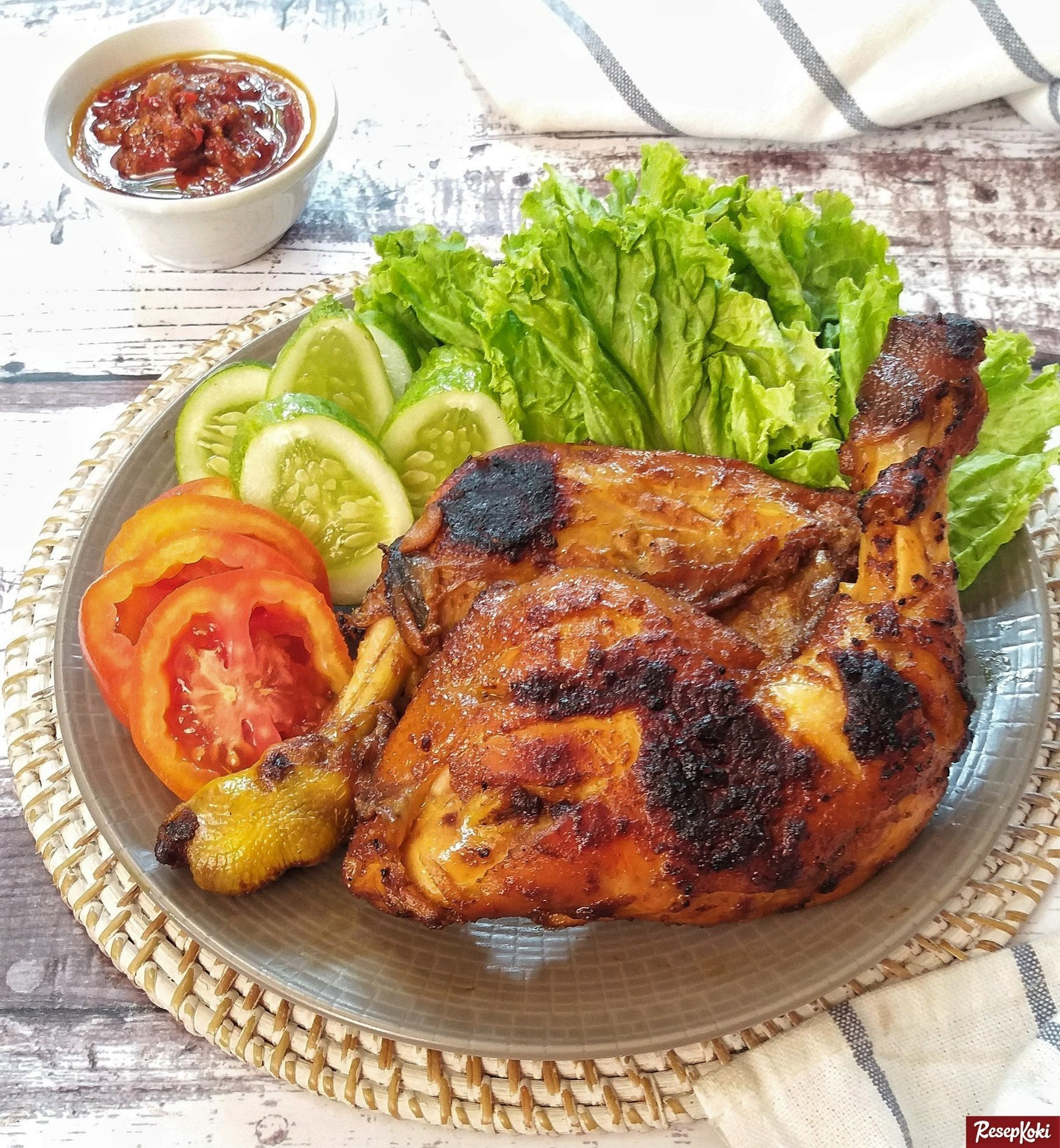 Makanan Ayam Lezat