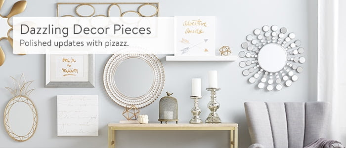 Shop decor accent pieces.