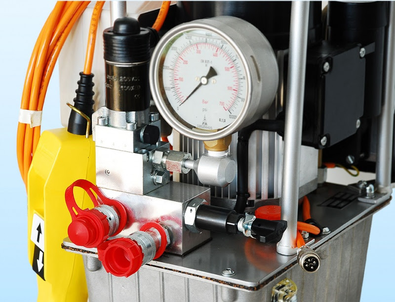 Pioneers in the industry, we offer torque controlled electric torque wrench from india. Mini Hydraulic Torque Pump Hydraulic Torque Wrenche Pumps