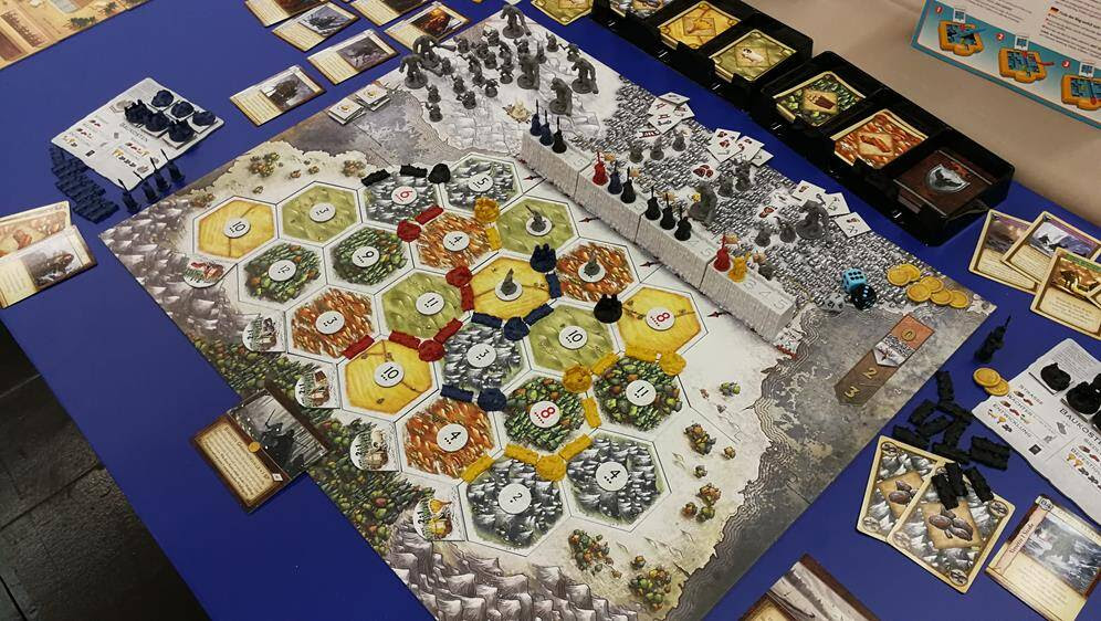 Yet, if you've only played the base game, you're missing out on a whole world of expansions. Game Of Thrones Catan Review Gamesreviews Com