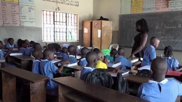 Ouganda : les écoles rouvrent leurs portes après deux ans de fermeture