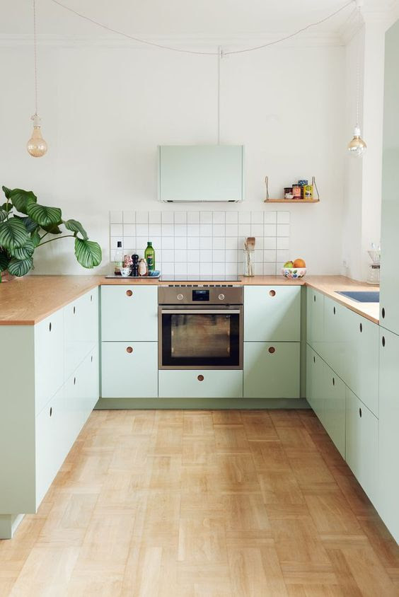 Naval blue kitchen cabinets pictures colors for the northwest. 10 Fresh And Pretty Kitchen Cabinet Color Ideas Decoholic