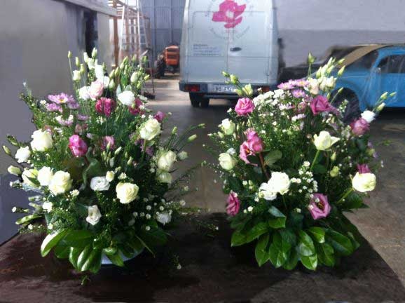 Piccoli Fiori Bianchi Per Composizione Floreale Pin Su Consegna Fiori Di San Valentino Hai Navigato Fino A Qui Per Trovare Informazioni Su Composizione Floreale