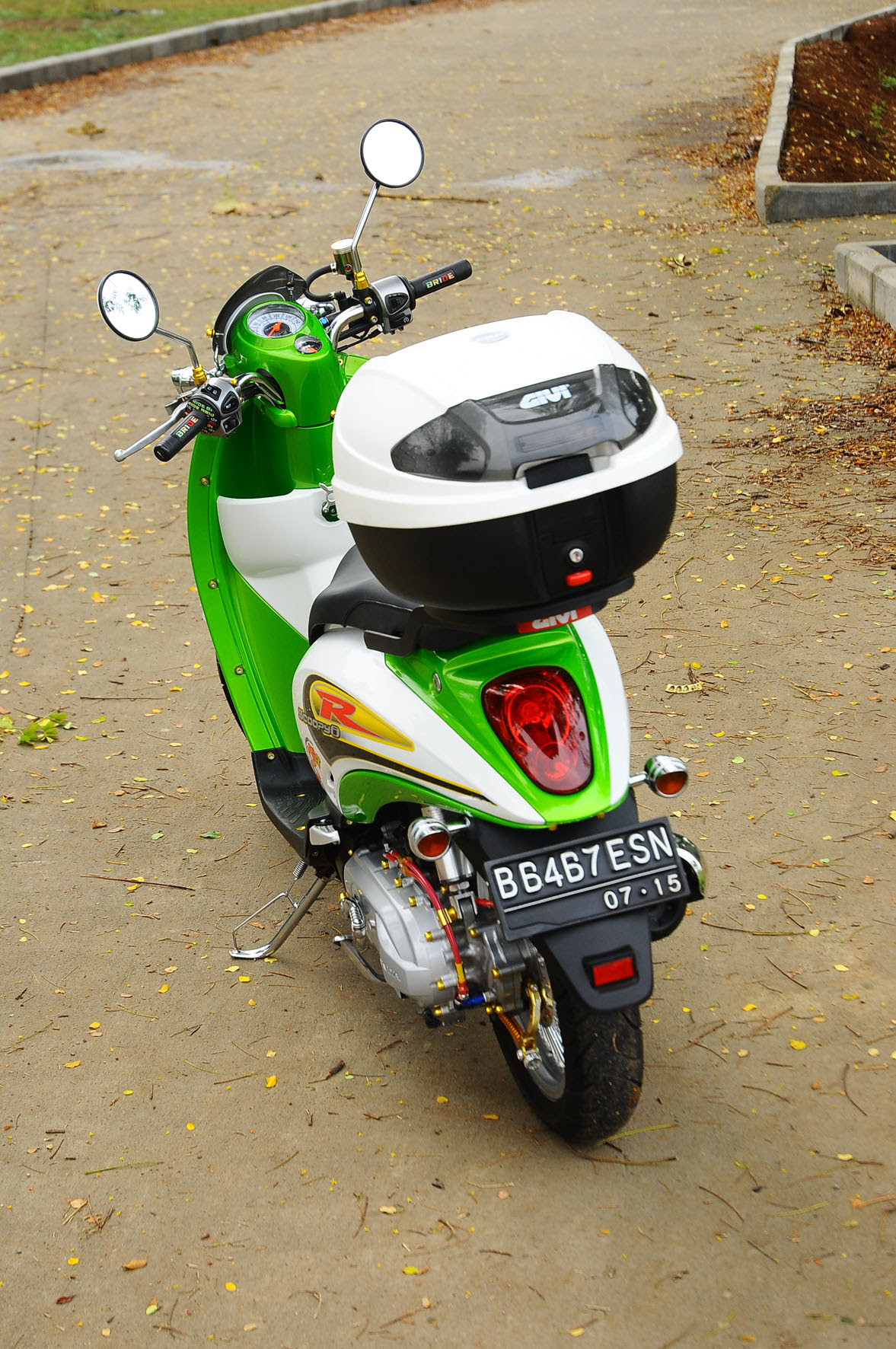 Foto Modifikasi Motor Scoopy Thailand Terkeren Dan Terbaru