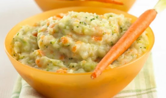 Moms nih resep mpasi nasi tim brokoli untuk menambah berat. 5 Resep Mpasi 9 Bulan Penambah Berat Badan Bayi