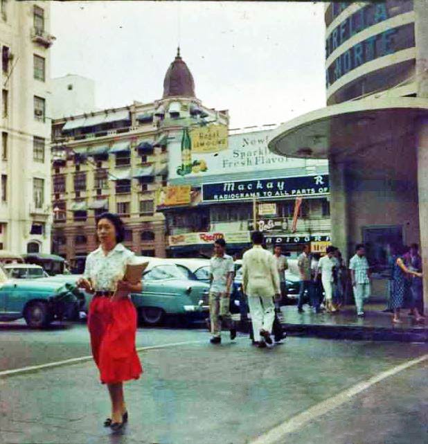 Plaza Moraga-Estrella del Norte entrance-m1950s