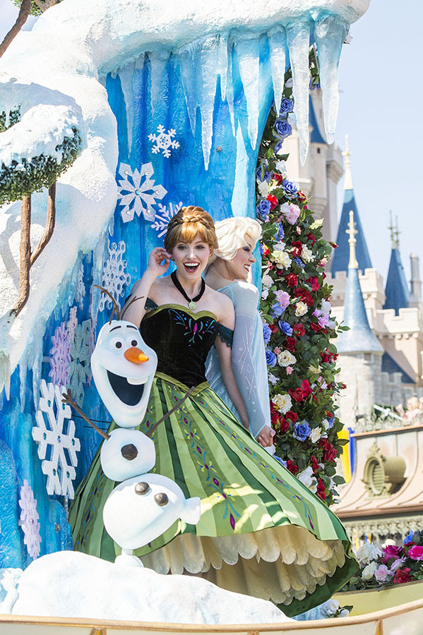 ディズニー画像のすべて 上ディズニー アナと雪の女王 パレード