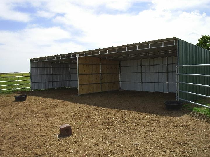 sheds ottors: plans for horse loafing sheds
