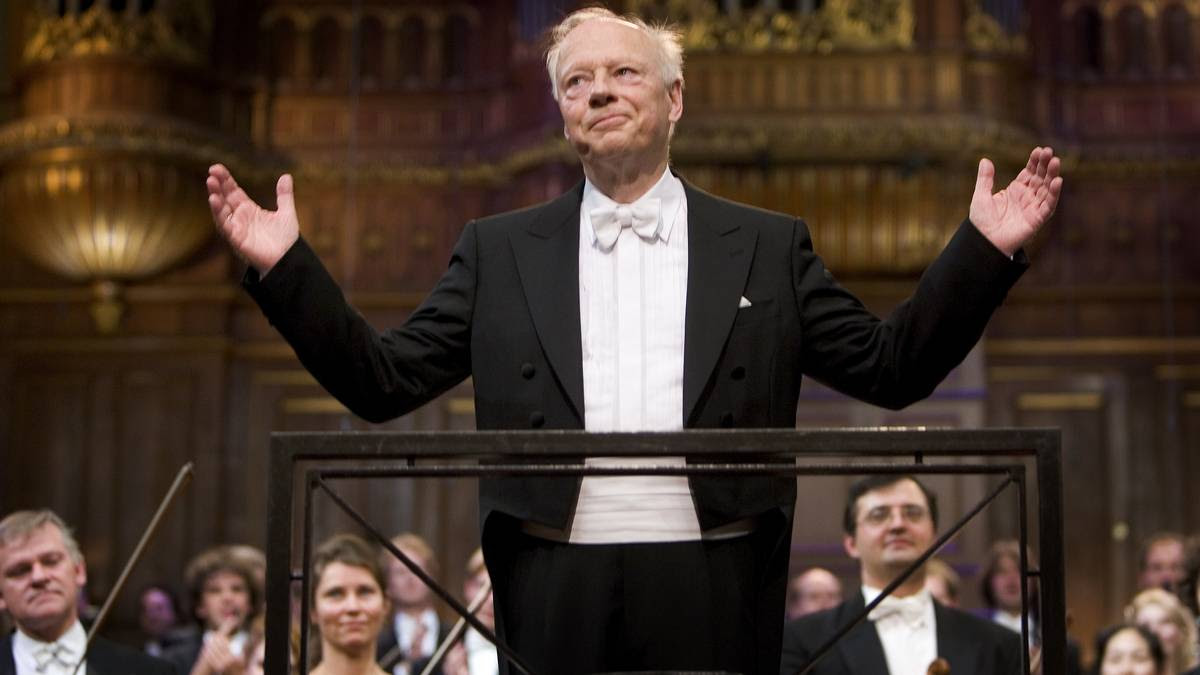 Bernard Haitink (1929-2021): De maestro die met zijn pink een aardverschuiving teweegbracht